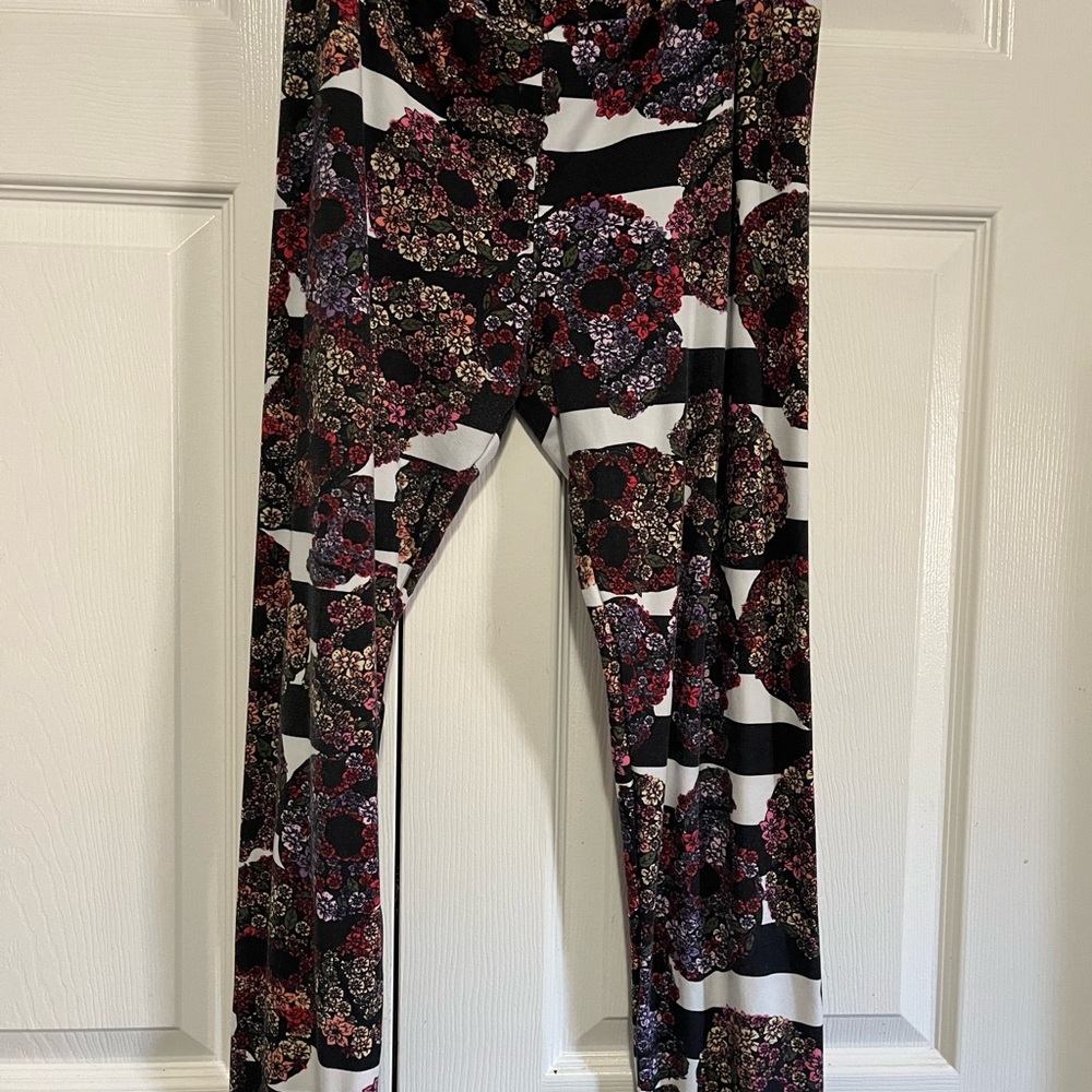 Lularoe leggings